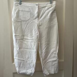 Chico's Crisp White Capri pants